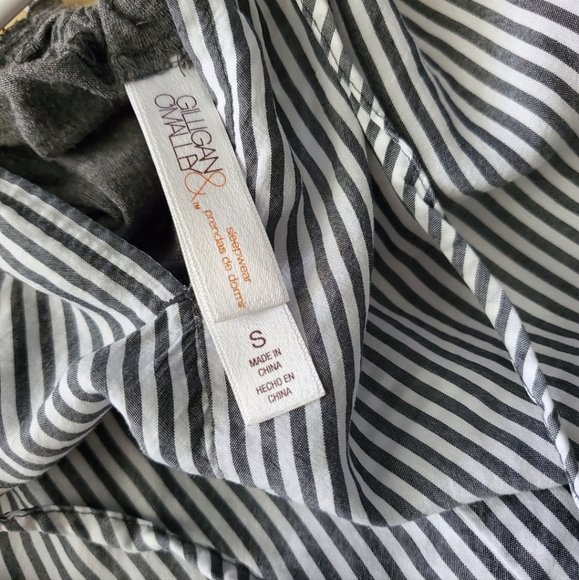 💗  Gilligan & O'Malley sleepwear top - Picture 3 of 4